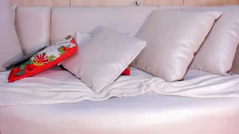   online show from 14, 12, 2024