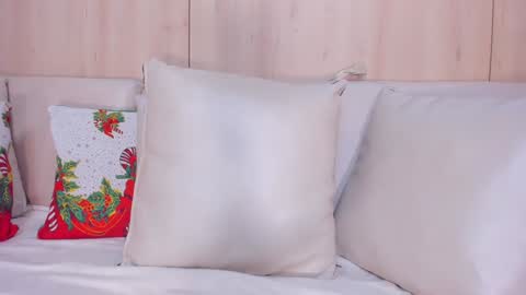   online show from 21, 12, 2024