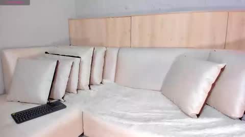   online show from 7, 3, 2025