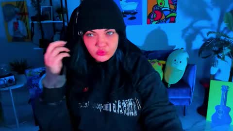 Mary online show from 8, 11, 2025