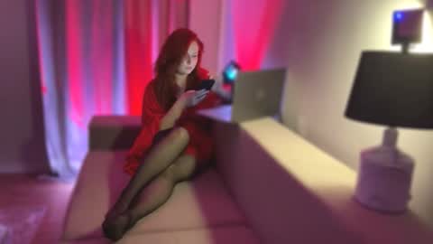 Snapshot of maryleesa chatting on 6, 5, 2026 SirenVictoria online show from 6, 5, 2026