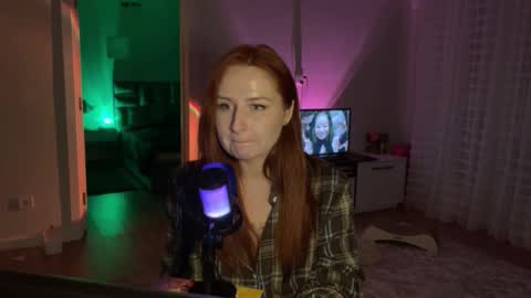 Snapshot of maryleesa chatting on 13, 5, 2026 SirenVictoria online show from 13, 5, 2026