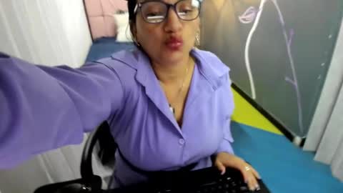 Marylin online show from 6, 3, 2025