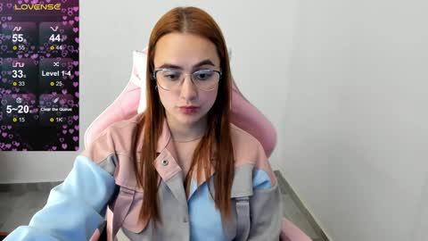 Dulce Maria online show from 5, 1, 2025