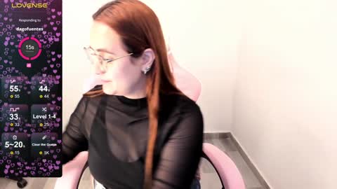 Dulce Maria online show from 29, 1, 2025