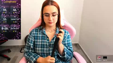 Dulce Maria online show from 30, 1, 2025