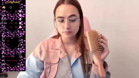 Dulce Maria online show from 18, 2, 2025