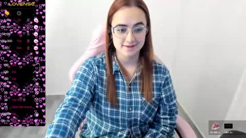 Dulce Maria online show from 5, 3, 2025