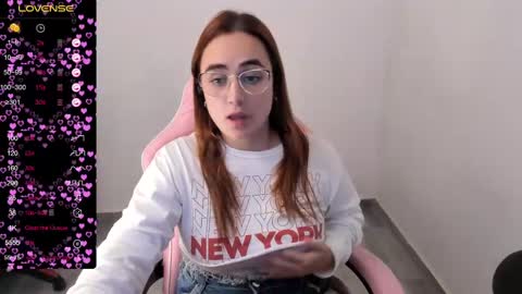 Dulce Maria online show from 7, 3, 2025