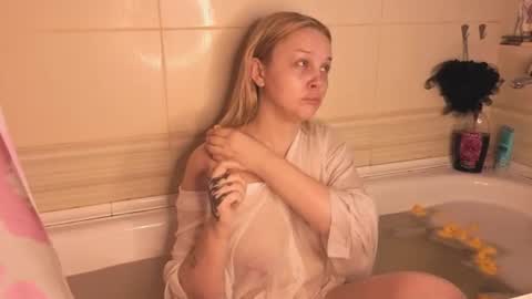 Snapshot of maryshiotta chatting on 24, 6, 2026 Mary online show from 24, 6, 2026