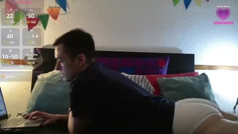 Snapshot of maskbaby2 chatting on 2, 3, 2025 greenhot2 online show from 2, 3, 2025