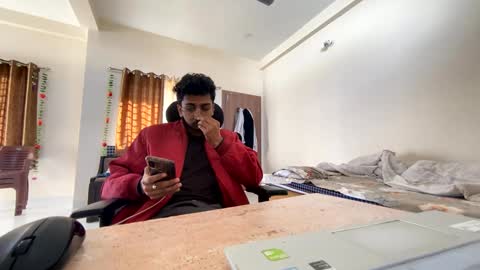 Mask Boy online show from 2, 2, 2025