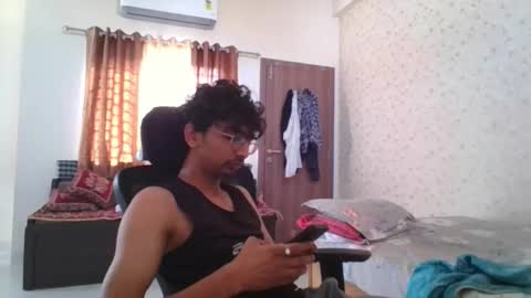 Mask Boy online show from 8, 10, 2025