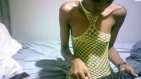 maskgang001 online show from 26, 11, 2025