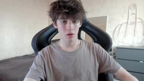 Snapshot of mason_jr chatting on 10, 9, 2025 mason_jr online show from 10, 9, 2025