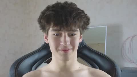 Snapshot of mason_jr chatting on 1, 11, 2025 mason_jr online show from 1, 11, 2025