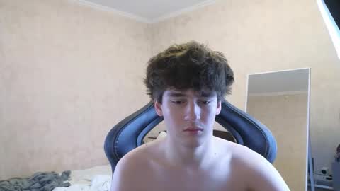 Snapshot of mason_jr chatting on 16, 11, 2025 mason_jr online show from 16, 11, 2025