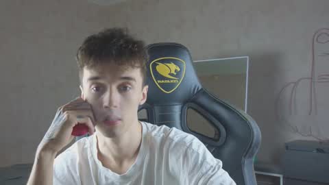 Snapshot of mason_warhol chatting on 18, 10, 2025 Mason online show from 18, 10, 2025