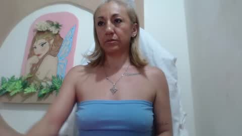 Snapshot of massielferretis chatting on 25, 7, 2026 massiel ferreti online show from 25, 7, 2026