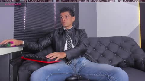 I am Massimo online show from 13, 5, 2026