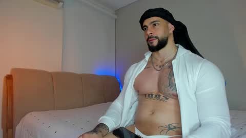 Snapshot of massimo_visconti chatting on 10, 11, 2025 massimo online show from 10, 11, 2025