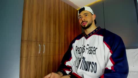 massimo online show from 6, 4, 2026