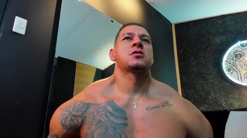 Snapshot of massimowalton2 chatting on 29, 12, 2024 massimowalton2 online show from 29, 12, 2024