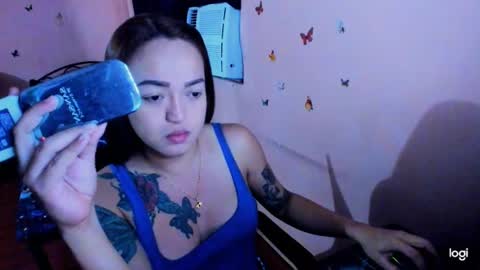 Snapshot of massivecockcum chatting on 4, 1, 2025 kimmy online show from 4, 1, 2025