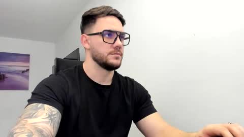 Alex online show from 2, 12, 2025