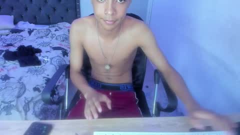 master_boy28 online show from 7, 3, 2025