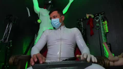 Master connor online show from 21, 4, 2026