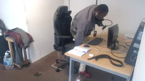 Masterdomfuck online show from 5, 7, 2026