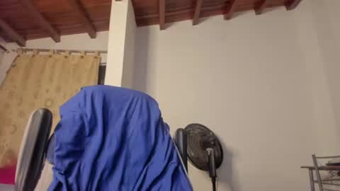 Juan Independent Model online show from 30, 6, 2026