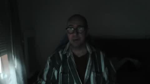 mat11efou online show from 14, 11, 2025