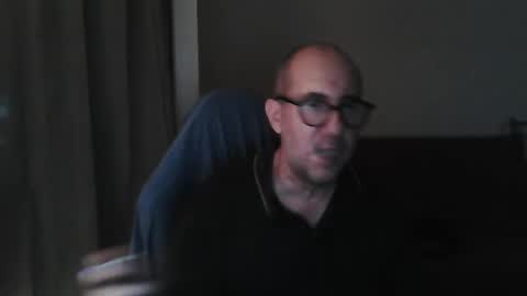 mat11efou online show from 15, 11, 2025