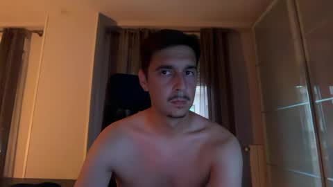 Aaron online show from 12, 7, 2026