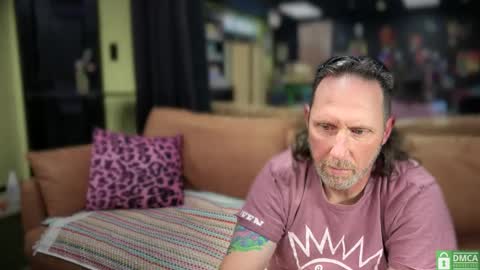 Snapshot of matchingtracksuits chatting on 25, 2, 2025 Jer and Kel online show from 25, 2, 2025