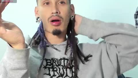 Mateo online show from 5, 1, 2025