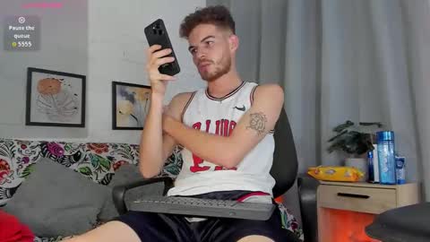 MATEO HUNTER online show from 14, 12, 2025