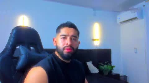 Mathew Flintt  online show from 19, 4, 2026