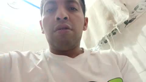 mathew_sexboy online show from 27, 10, 2025