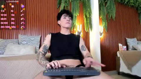Snapshot of mathew_stardust chatting on 8, 2, 2026 Mathew Stardust online show from 8, 2, 2026