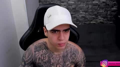 Snapshot of mathew_wolf4 chatting on 19, 12, 2025 Mathew Independent model online show from 19, 12, 2025