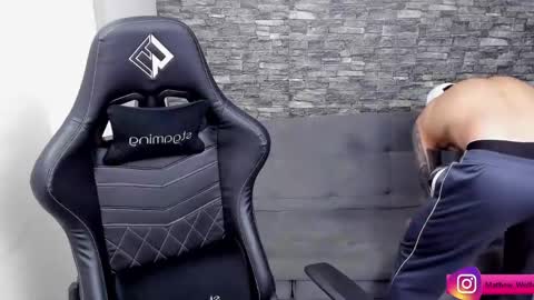 Mathew Independent model online show from 1, 3, 2026