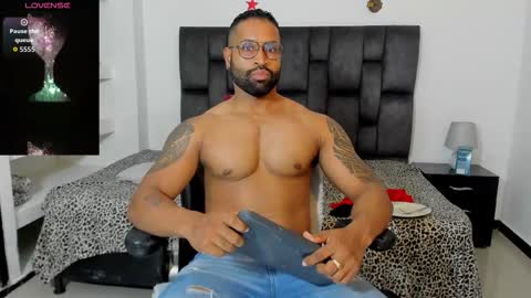 matt rodriguez92 online show from 14, 11, 2025