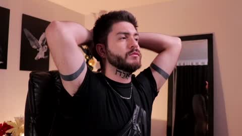 Snapshot of matteo_simpson chatting on 7, 1, 2025 Matteo simpson online show from 7, 1, 2025