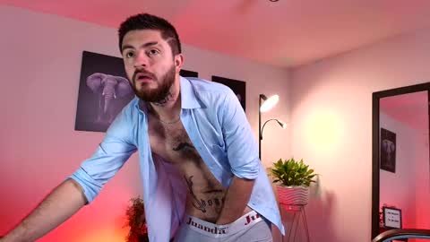 Snapshot of matteo_simpson chatting on 26, 2, 2025 Matteo simpson online show from 26, 2, 2025