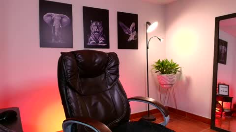 Snapshot of matteo_simpson chatting on 27, 2, 2025 Matteo simpson online show from 27, 2, 2025