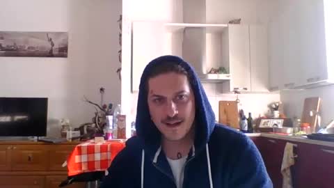 matteushh87 online show from 4, 2, 2025