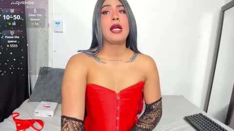 Snapshot of matthew_gill chatting on 5, 10, 2025 matthewlatinc online show from 5, 10, 2025